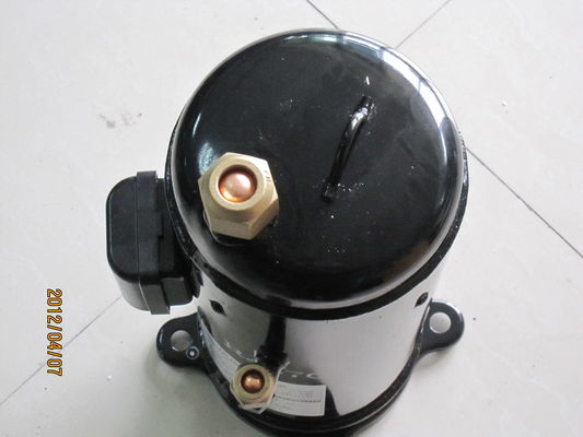 HITACHI เครื่องบดที่ควบคุมด้วยอินเวอร์เตอร์ 404DHD-64D1